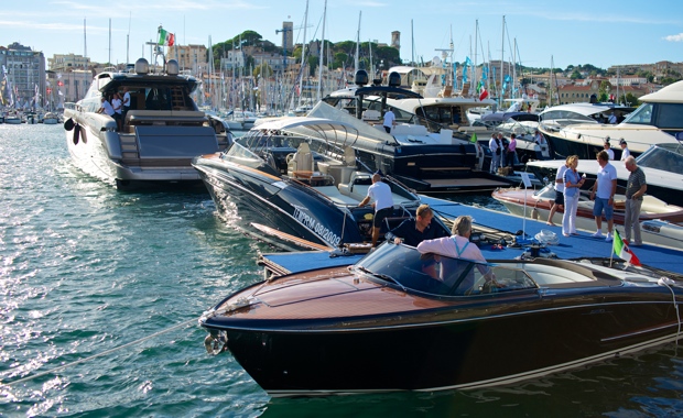 2014 Cannes Yachting Festival kapılarını açtı