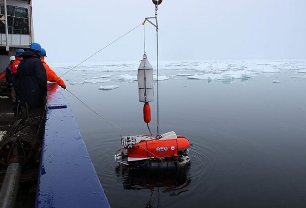 Kutup bilimi için ‘buz altı’ aracı