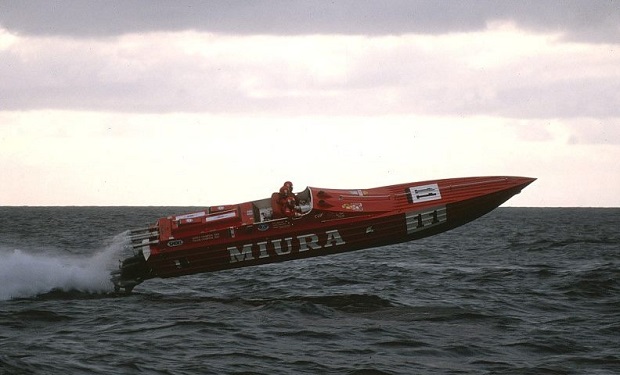 Miura Teknesi Açık Arttırmada
