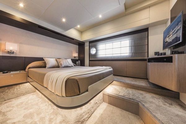 Absolute Navetta 48