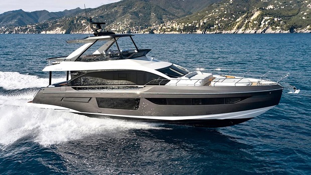 Azimut 68 Fly