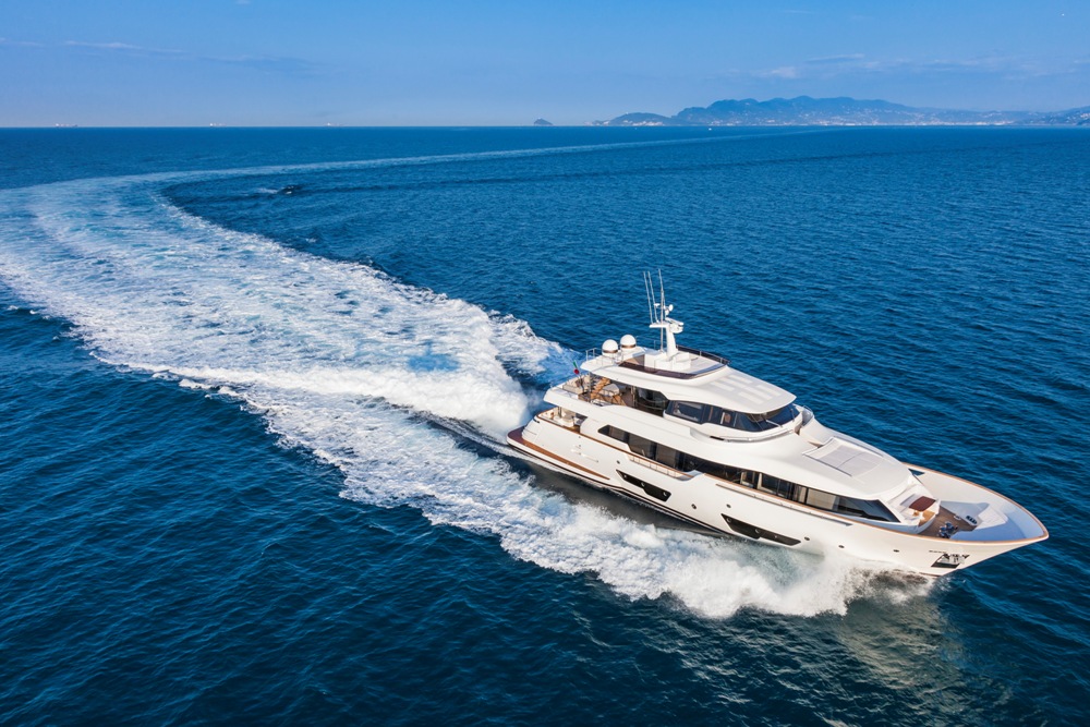 Ferretti-custom line- Navetta 