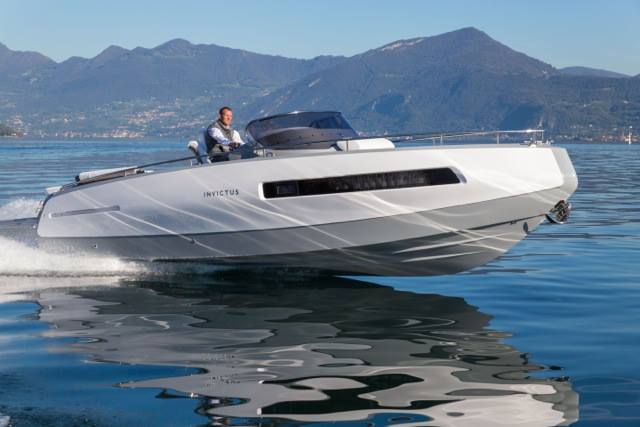 İtalyan Powerboat Invictus 280 GT