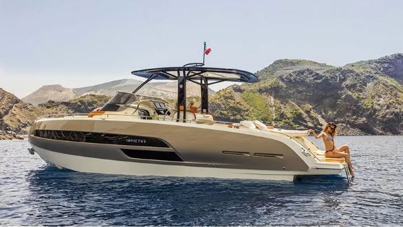 Yeni Invictus GT 320,