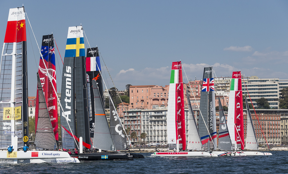 'America's Cup World Series Napoli' Yarışı'nda İlk Gün Tamamlandı
