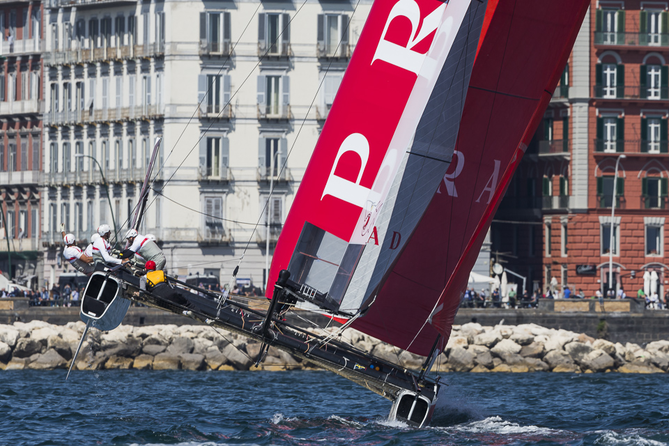 'America's Cup World Series Napoli' Yarışı'nda İlk Gün Tamamlandı