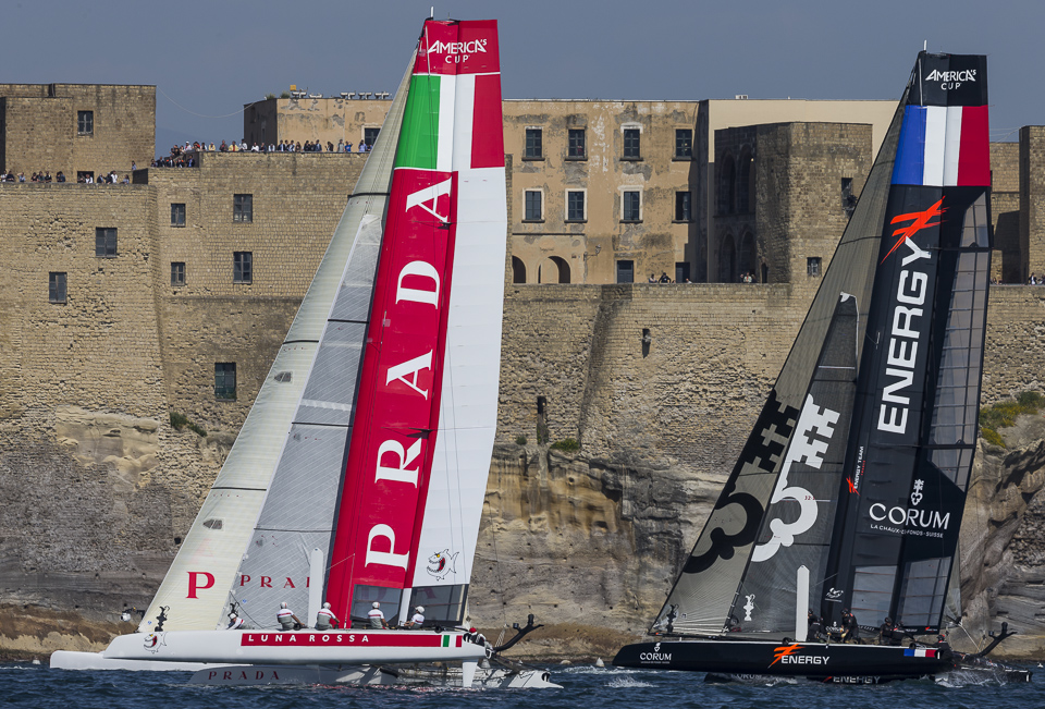 'America's Cup World Series Napoli' Yarışı'nda İlk Gün Tamamlandı