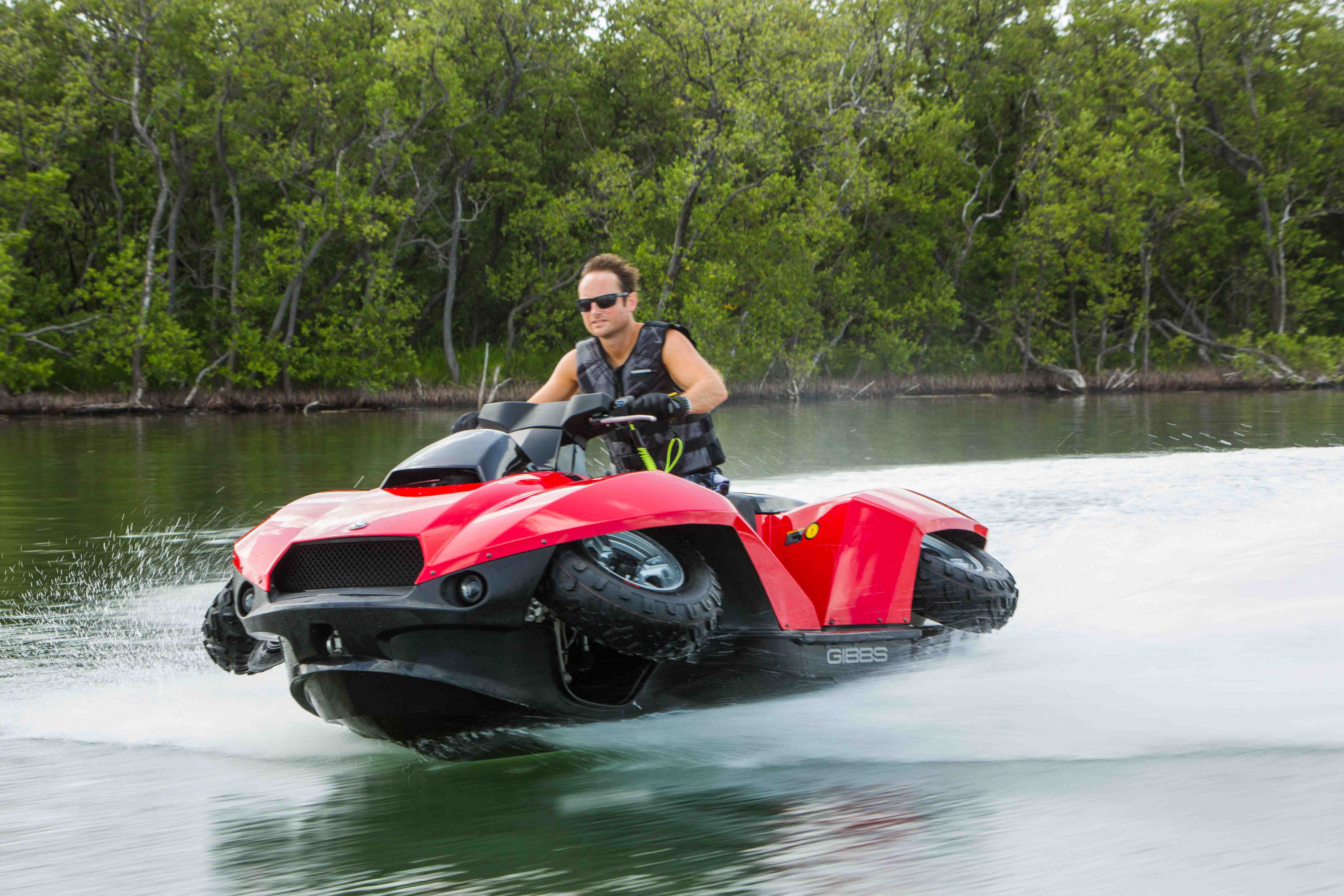 Quadski-Gibbs-running suda