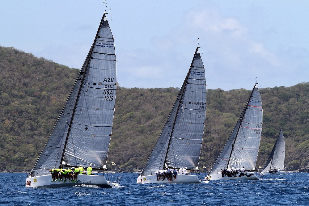 2013 OtterBox® Melges 32 Virgin Island Sailing Series'i Robertissima Ekibi Kazandı