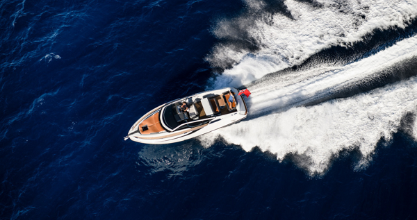 Fairline F33