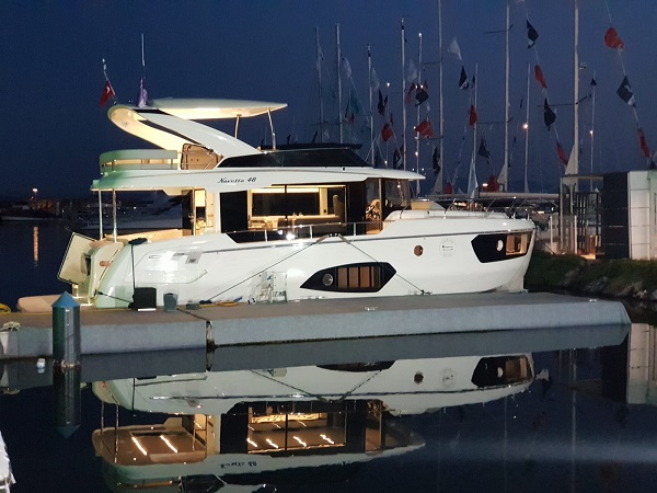 Absolute Navetta 48 Viaport Marina