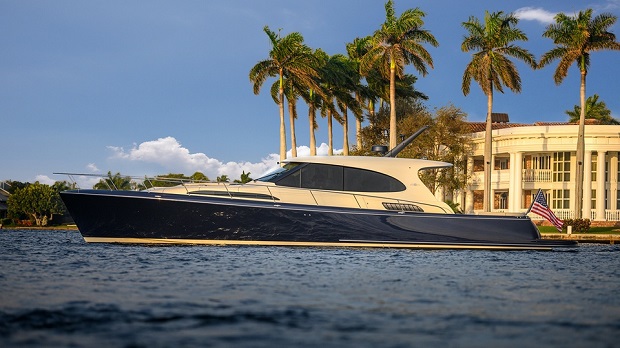 Palm Beach Motor Yachts'tan Yeni GT60
