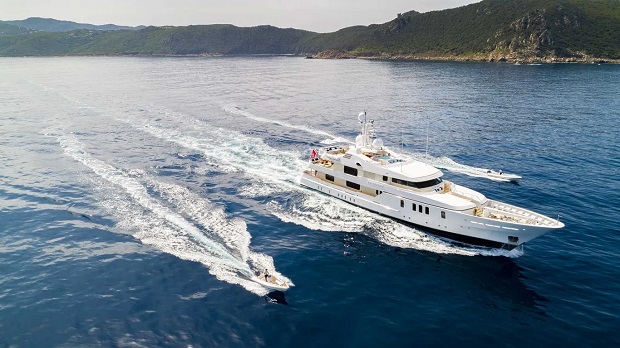 50 Metrelik Feadship’in İç Renovasyonu Tamamlandı