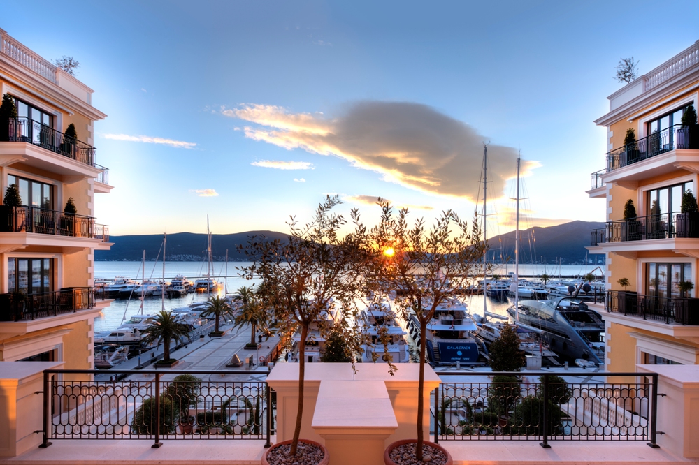 Yatçıların yeni gözdesi Karadağ’daki Porto Montenegro Marina-10