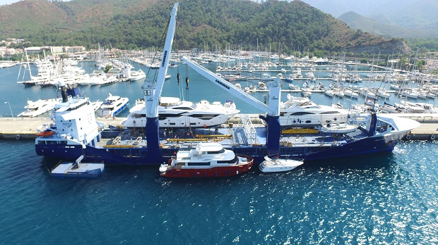 Mega Yacht Transport3